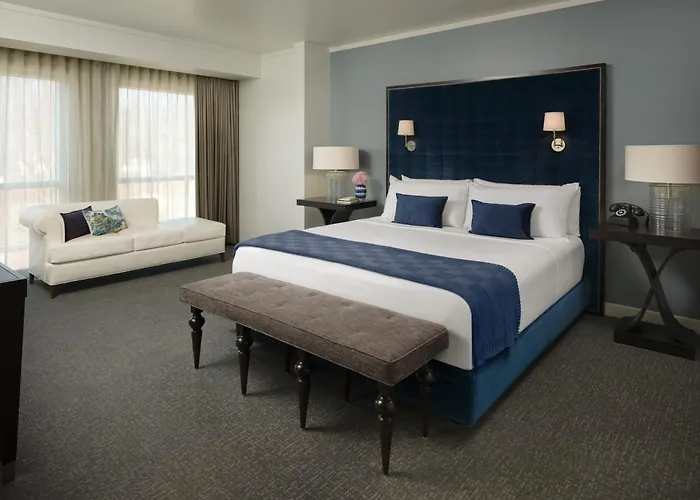 The Fontaine Otel Kansas City