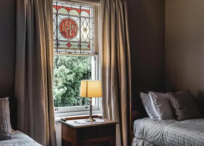 Old Bishop'S Quarters Aparthotel Hobart