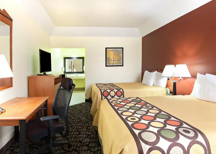 Super 8 By Wyndham Fairfield Tx Hotel