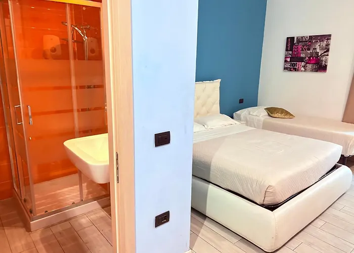 Blue Shades Hotel Pise