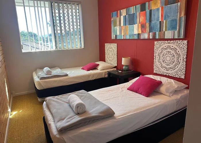 Beachlander Self-Contained Holiday Apartments Coffs Harbour