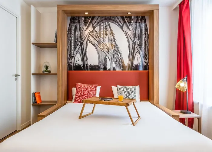Aparthotel Adagio La Defense Courbevoie