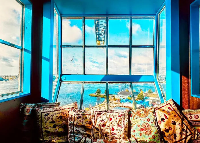 Faralda Crane Hotel Amsterdam