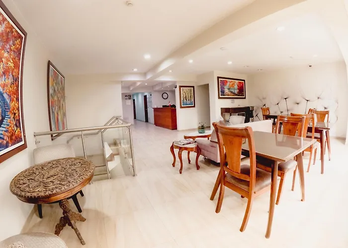 Hotel Esencia Suites Lima