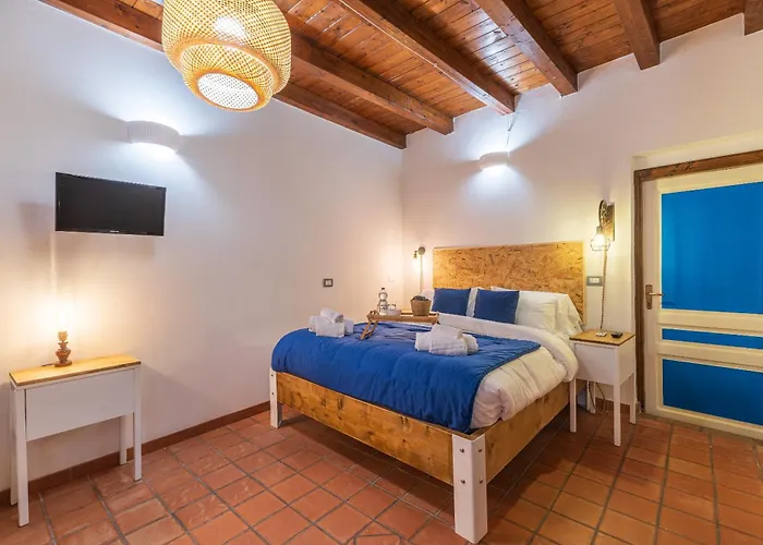 Elsa D'Ortigia - I Tre Archi Hotel Syracuse