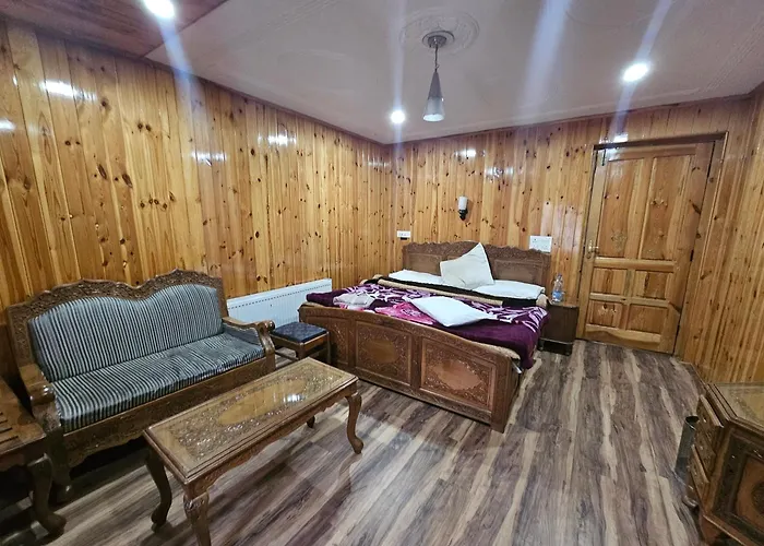 Hotel Barzman Sonamarg
