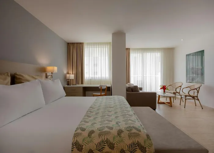 Courtyard By Marriott Santa Marta Resort Santa Marta (Magdalena)