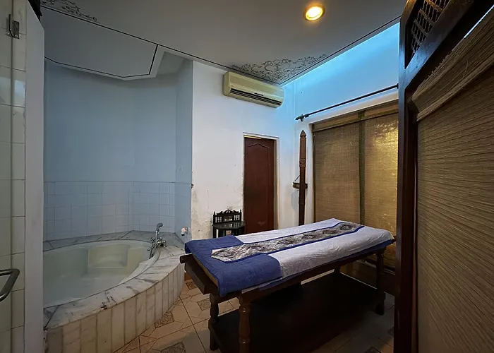 Hotel Narain Niwas Palace Jaipur