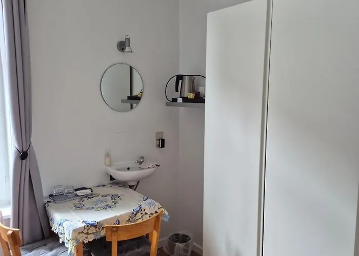 Guest House Adonis Brugge
