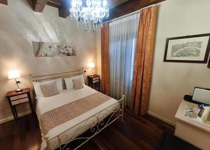 Relais Ponte Pietra Bed & Breakfast Verona