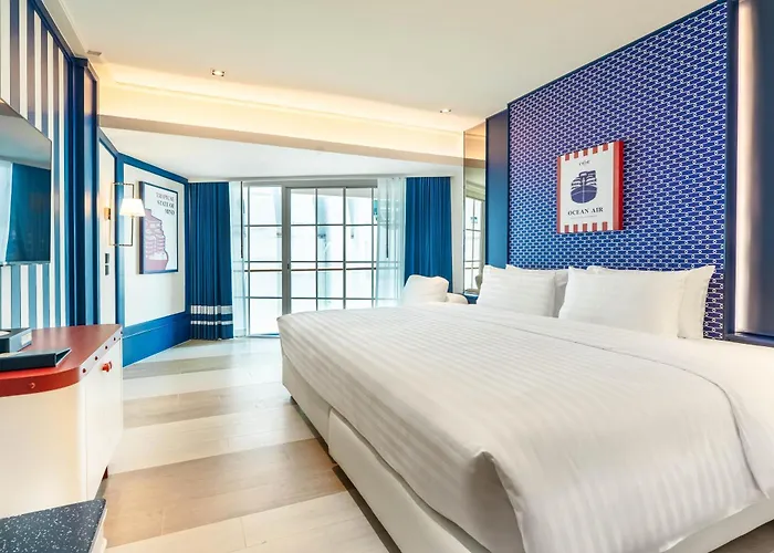 The Cruise Hotel Pattaya