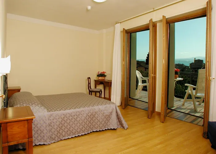 Hotel Belvedere Torri Del Benaco