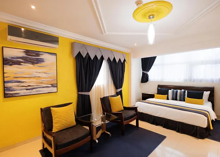 The Ritzz Exclusive Guest House Accra