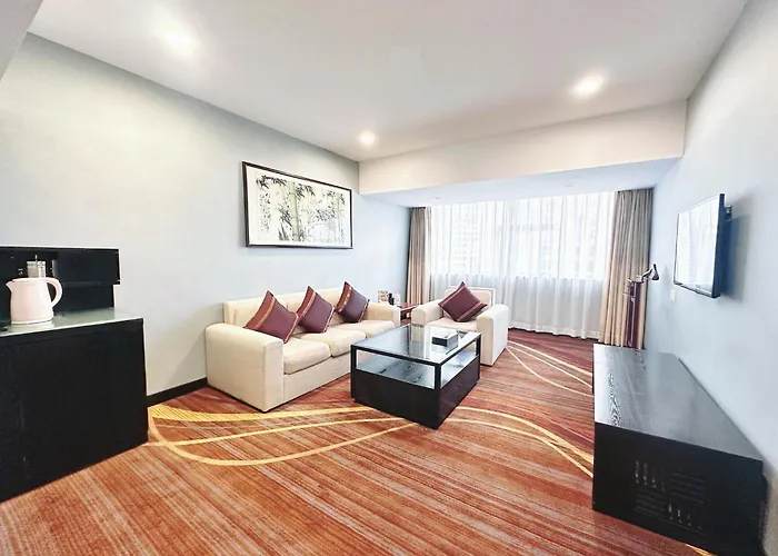 Skyline Plaza Hotel Canton