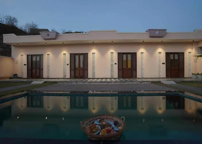Dancenter Parijat Villas & Suites Udaipur