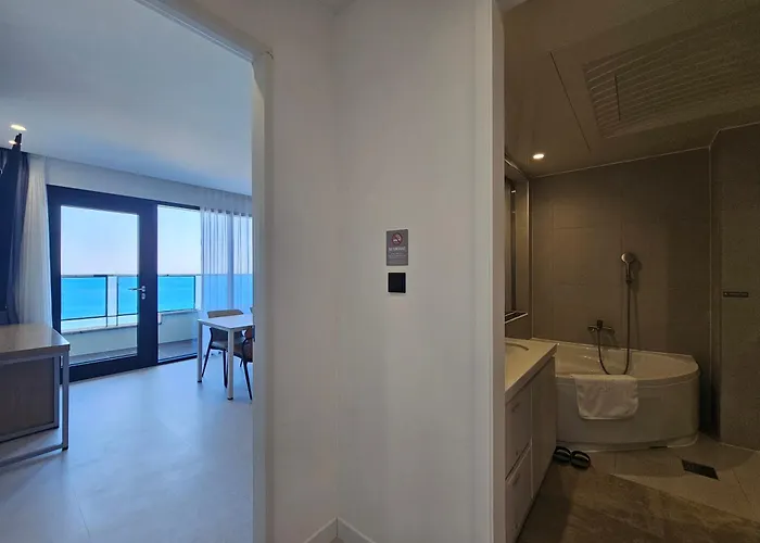 Songjeong Olla Hotel Busan
