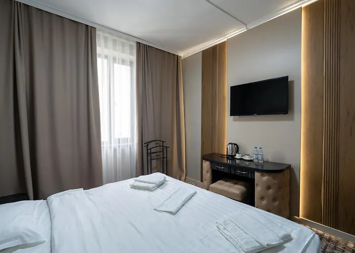 Deluxe Plaza Hotel Almaty