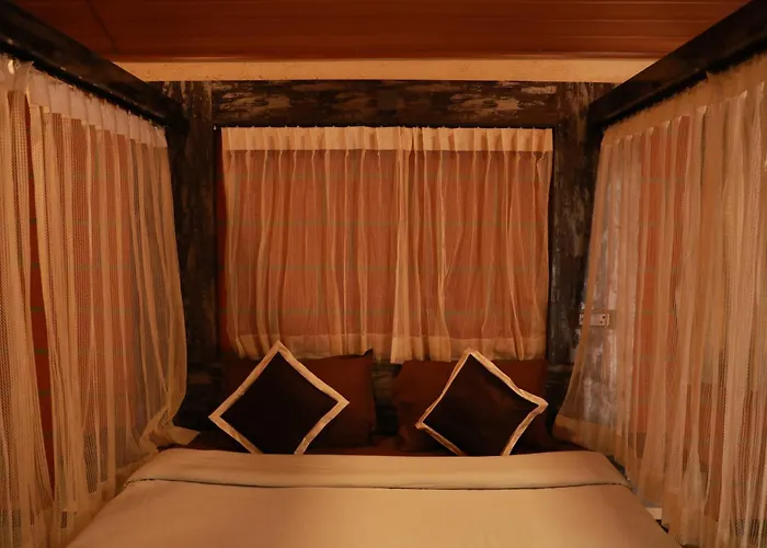 The Den By Trees Hotel Kotagiri