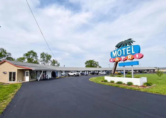 Capri Motel By Oyo Elwood, Wathena Saint Joseph