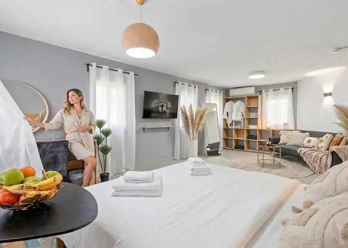 Hotel La Finca - Luxury Suites Hotel Beersheba