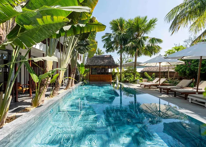 Shoreline Stay Hội An