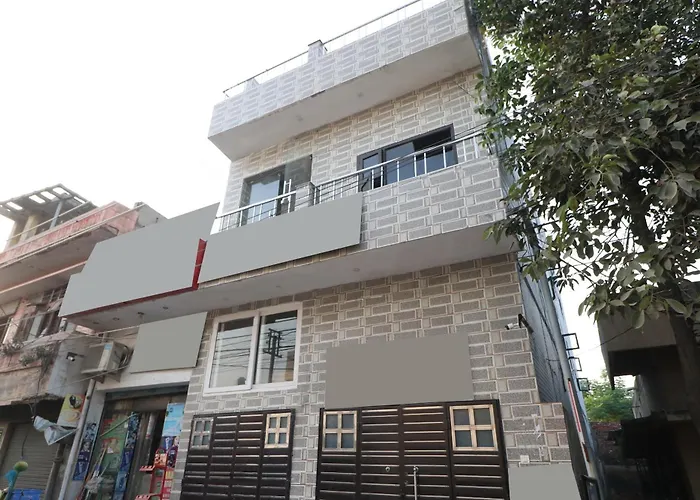 Super Hotel O Max Jalandhar