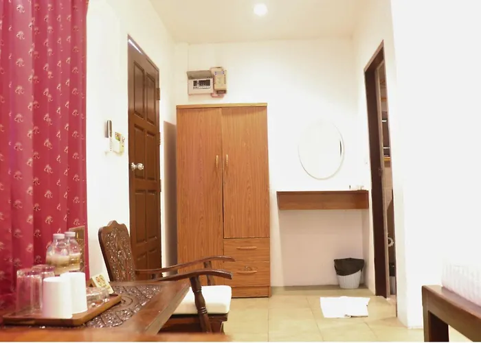 J4 Samui Hotel - Sha Plus Chaweng Beach