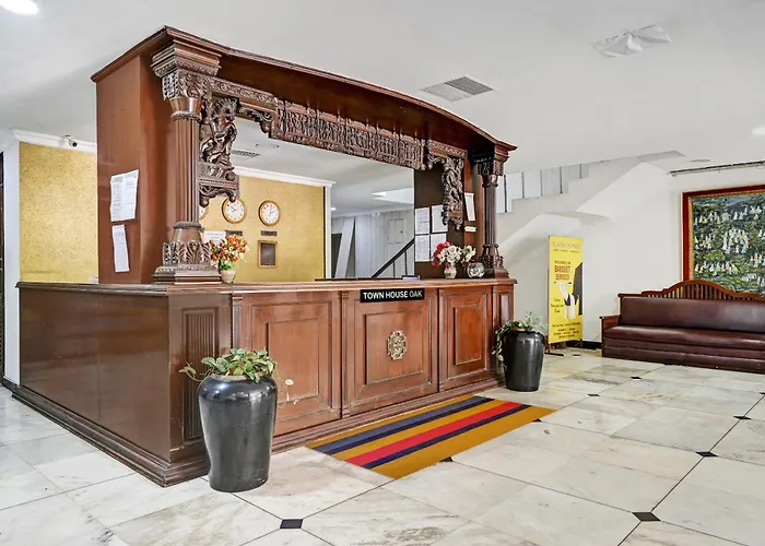 Townhouse Oak Hotel Belsons Taj Mahal Secunderabad