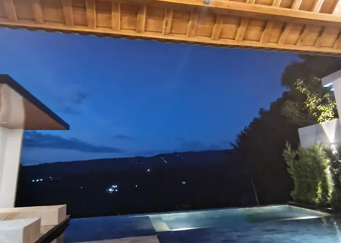 Bali De Pardis Cottage Munduk