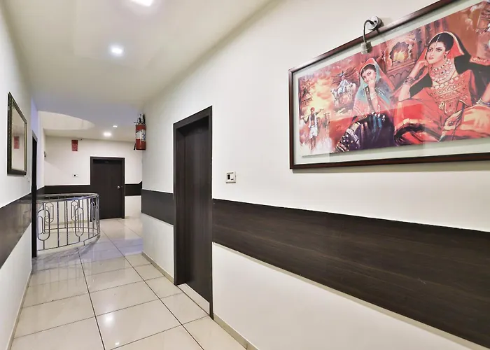 Hotel O Park Inn Rajkot