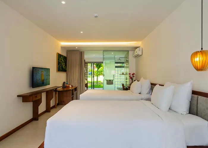 Shoreline Stay Hội An