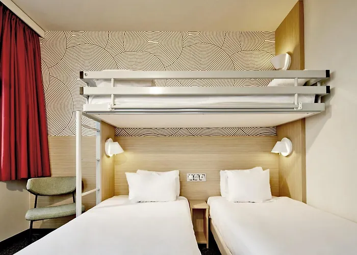 Kyriad Eco - Clermont Ferrand Estaing