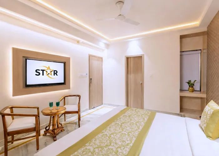 Hotel Star By Star Group- Near Delhi Airport New Delhi