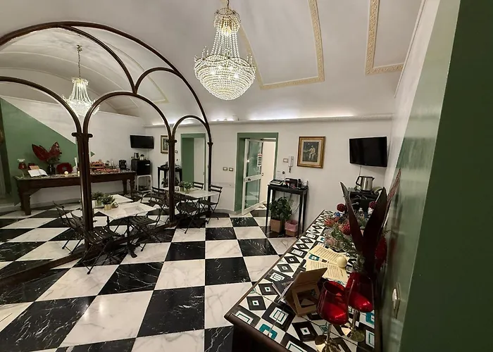 Bed and Breakfast Dimora Dell'Opera Nápoles