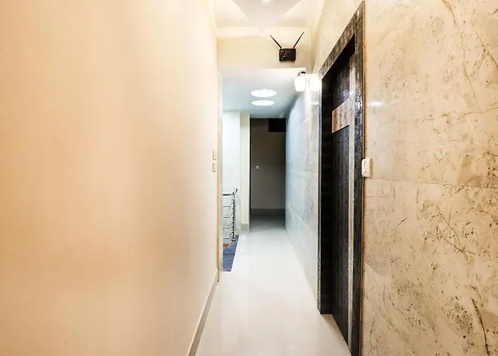 Hotel O Kuber Residency Kolkata