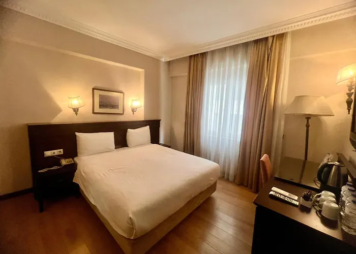 Pera Rose Hotel & Spa - Special Category Istanboel