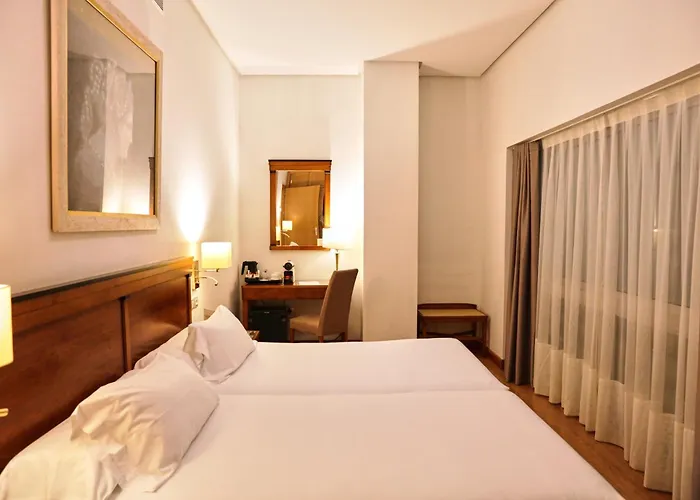 Hotel Becquer Seville