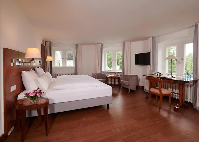 Hotel Schloss Eckberg Dresden