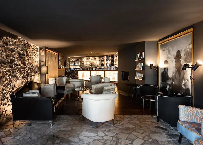 Boutique Hotel Zum Rosenbaum Nals