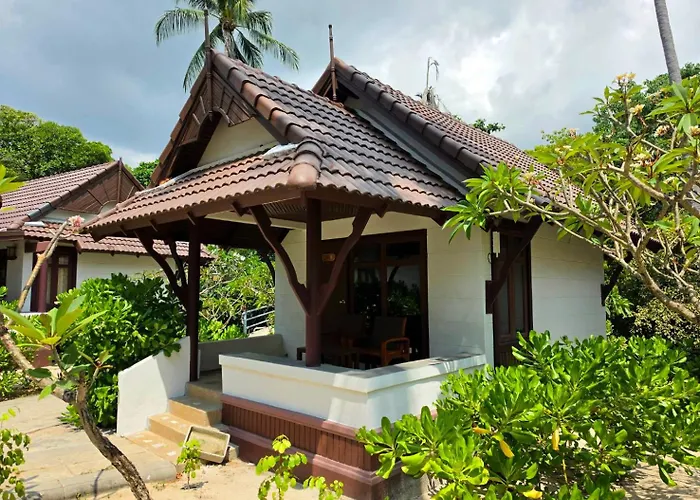 First Bungalow Beach Resort Chaweng 