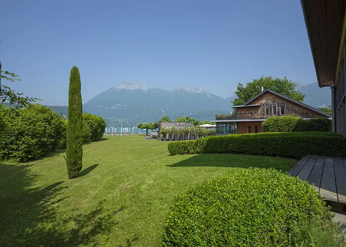 Le Petit Letraz Hotel Duingt