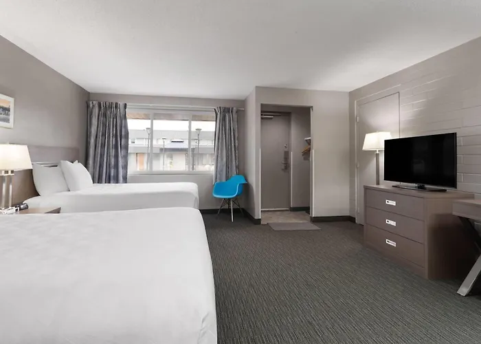 Travelodge By Wyndham Grande Prairie