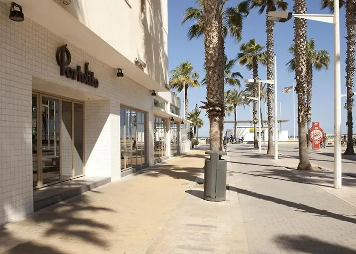 Malvarrosa Beach Rooms Valencia