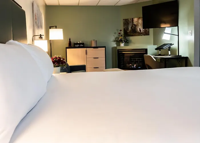 Skky Hotel Whitehorse