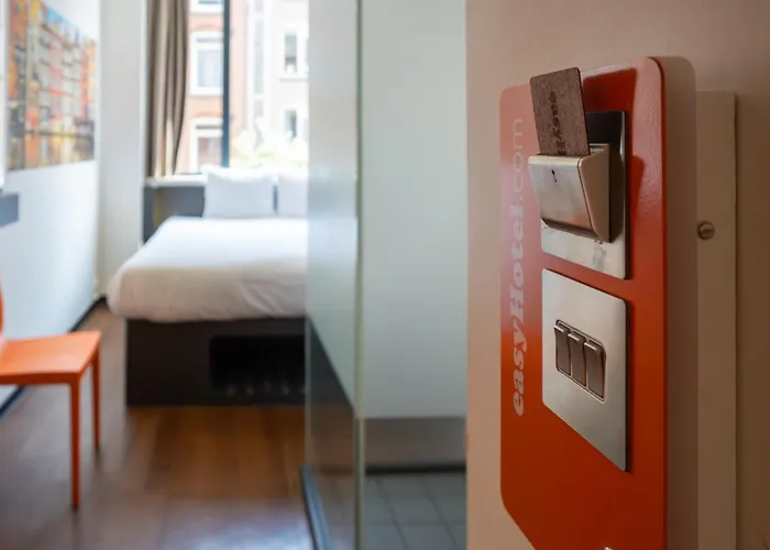Easyhotel Amsterdam City Centre South