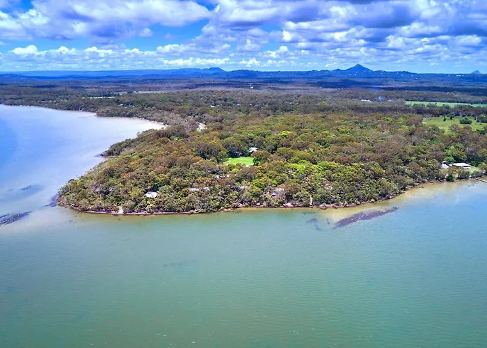 Eumarella Shores Noosa Lake Retreat Noosaville