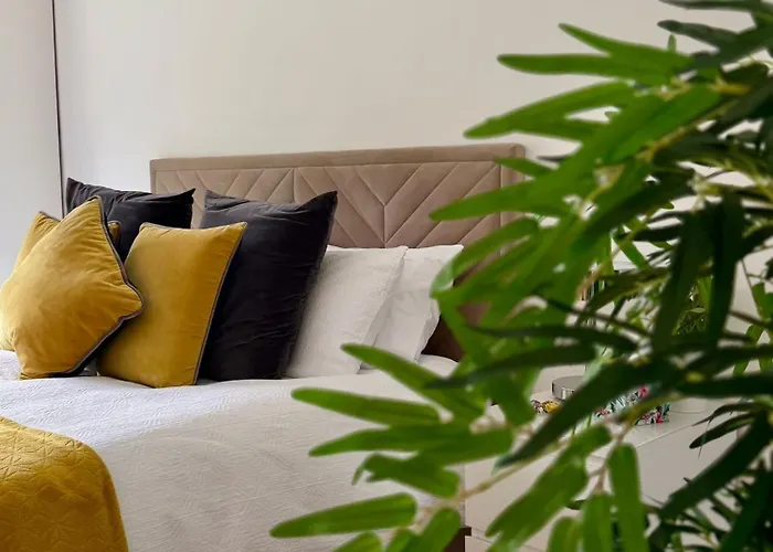 Forest Path Apartment Quiet Countryside Retreat With Sauna, Sleeps 4 Ballynahinch