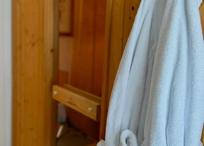 Forest Path Apartment Quiet Countryside Retreat With Sauna, Sleeps 4 Ballynahinch