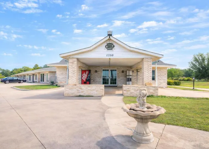 Oyo Hotel Decatur Tx Hwy 287 Northwest