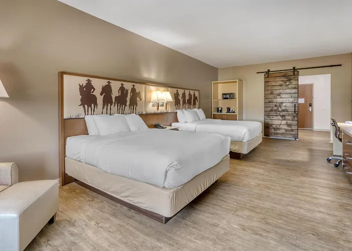 Best Western Bandera Suites & Saloon